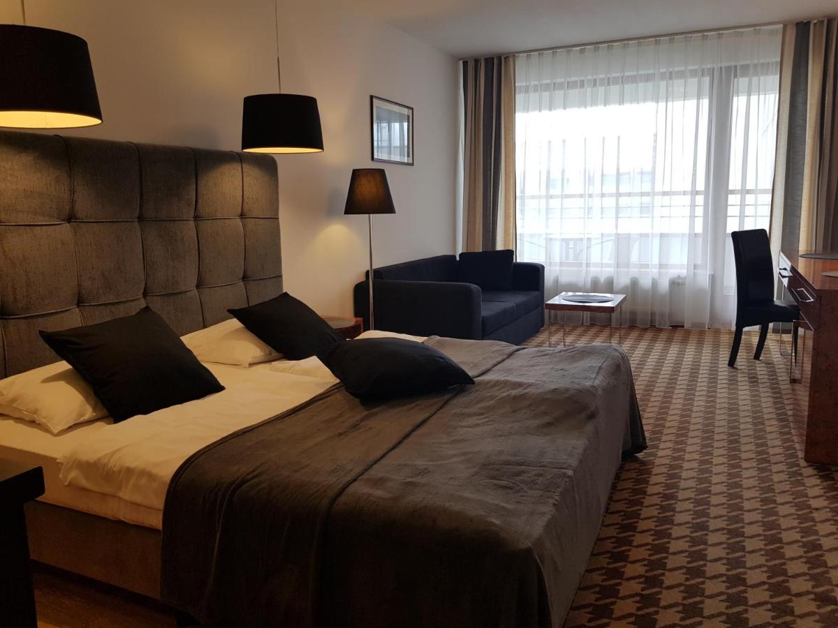 Apartament W Hotelu Sand 코워브제크 외부 사진